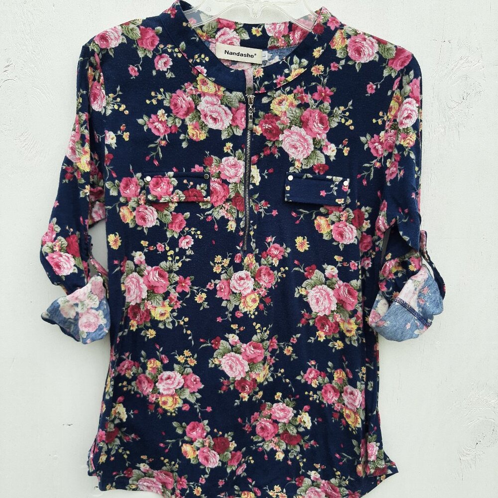 Nandashe Women's Top Size L